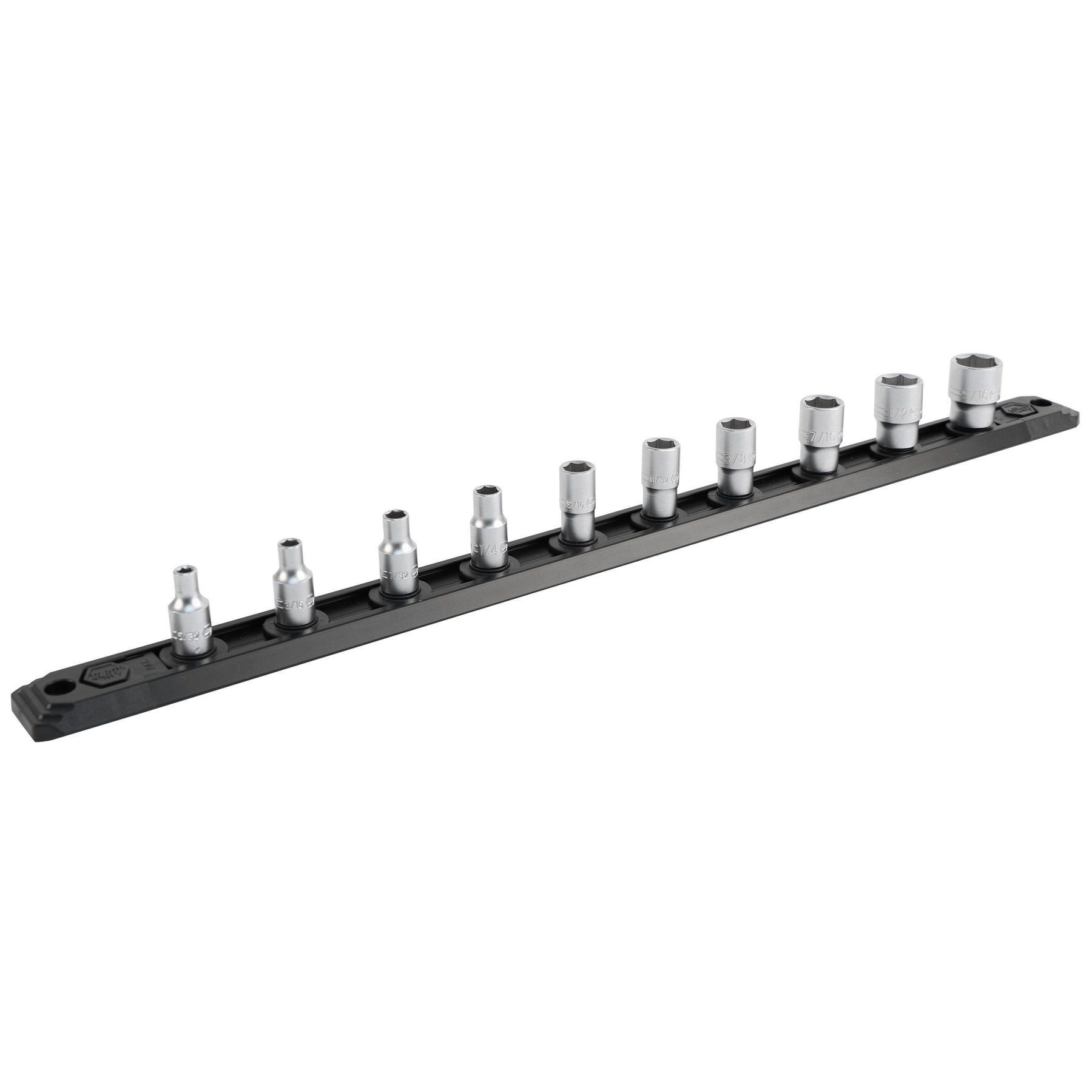 Wiha 33390 14 Piece Professional Series Socket and Ratchet Set with 3 and 6 Inch Extension Bars- SAE